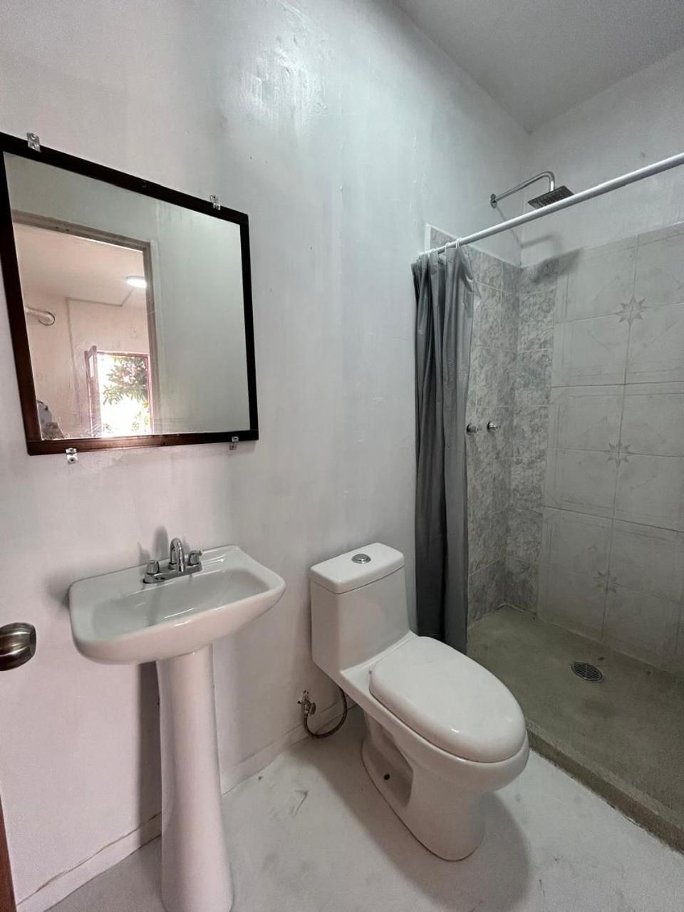 Double Room Private Bathroom,1653108493:JPEG